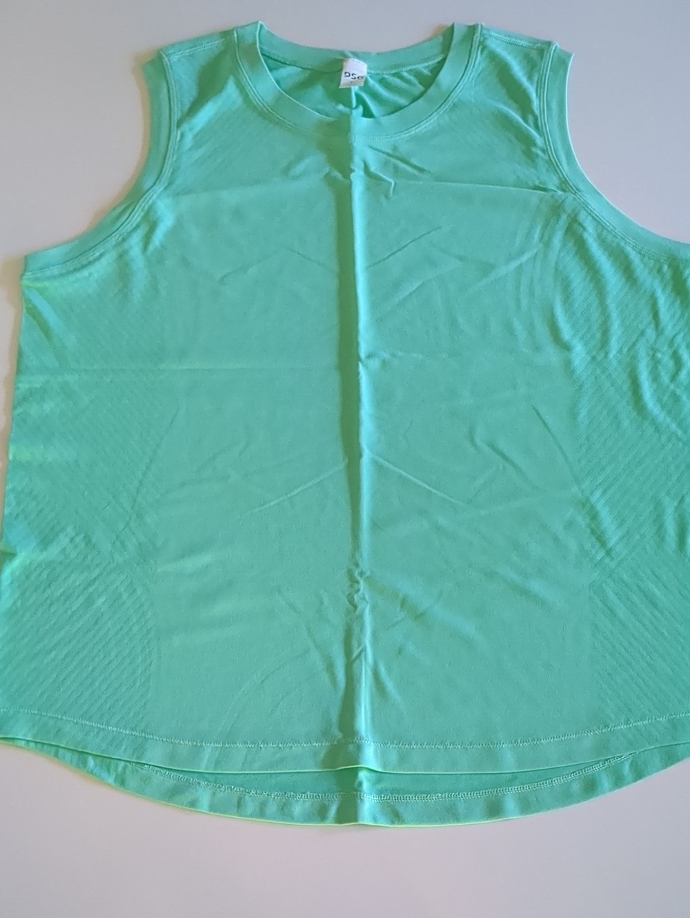 DSG Mint Green Women’s Sleeveless Tank Large